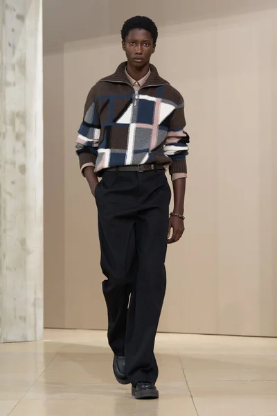 Look 26